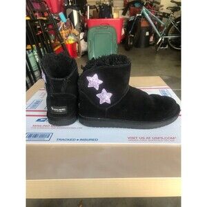koolaburra by ugg youth glittery star short snow boots in black